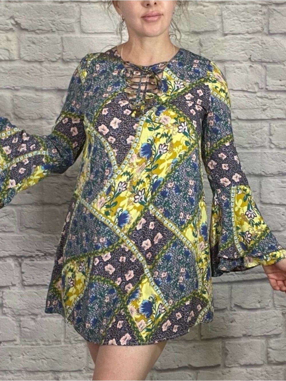 Entro Floral Patchwork Style Lace Front Bell Sleeve Dress